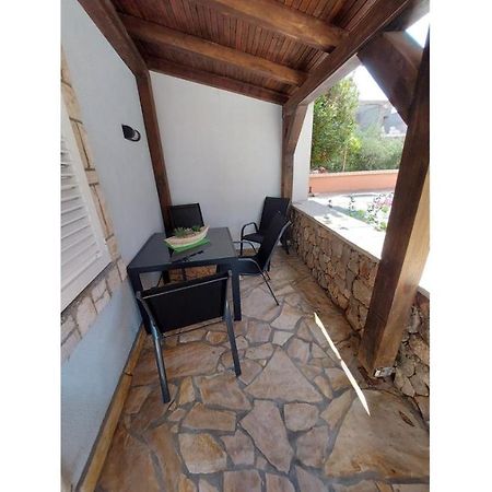 Blue Sea Vir Apartments מראה חיצוני תמונה