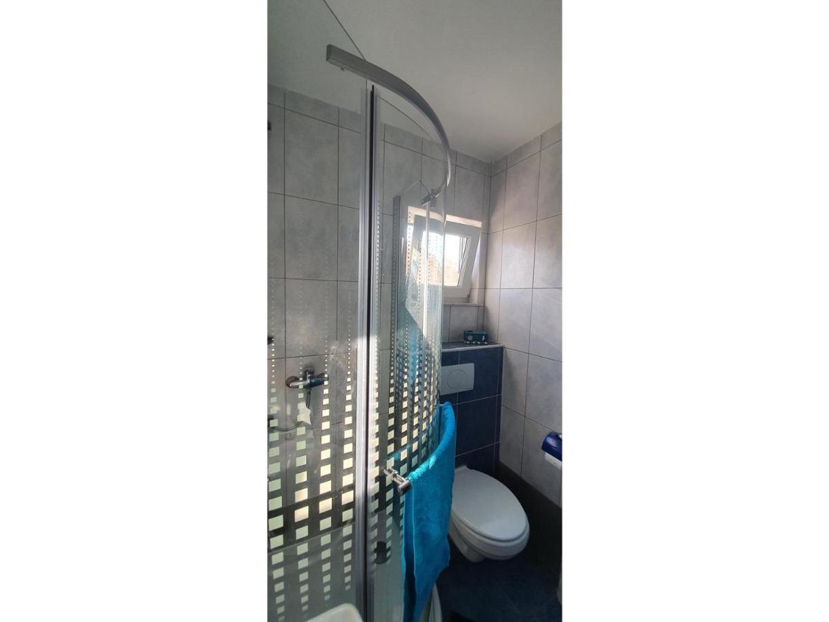 Blue Sea Vir Apartments מראה חיצוני תמונה