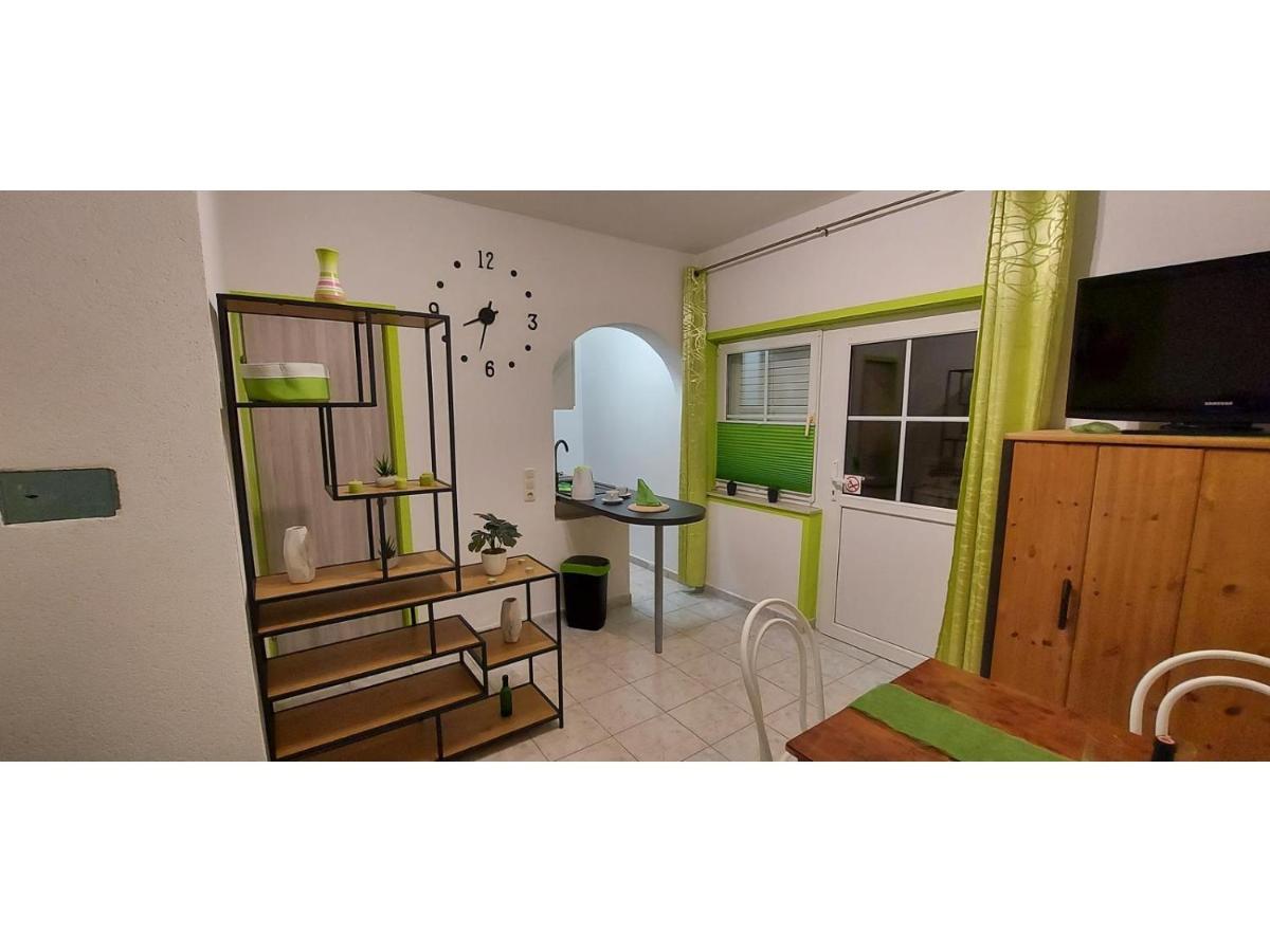 Blue Sea Vir Apartments מראה חיצוני תמונה